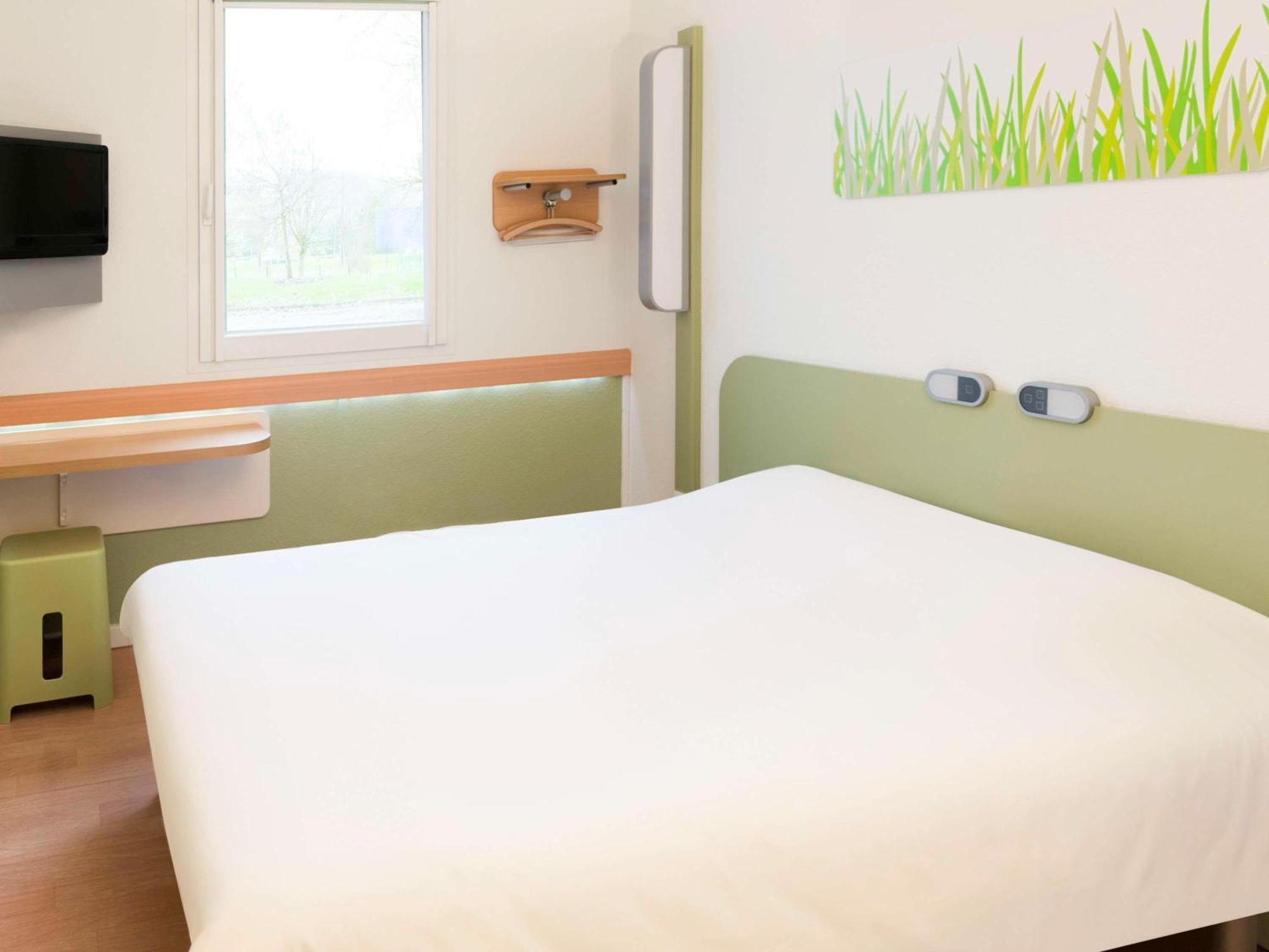 Ibis Budget Lons-Le-Saunier Exterior foto